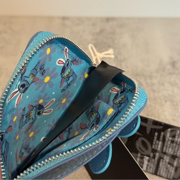 Loungefly Easter Stitch Card Holder - Picture 3 of 3